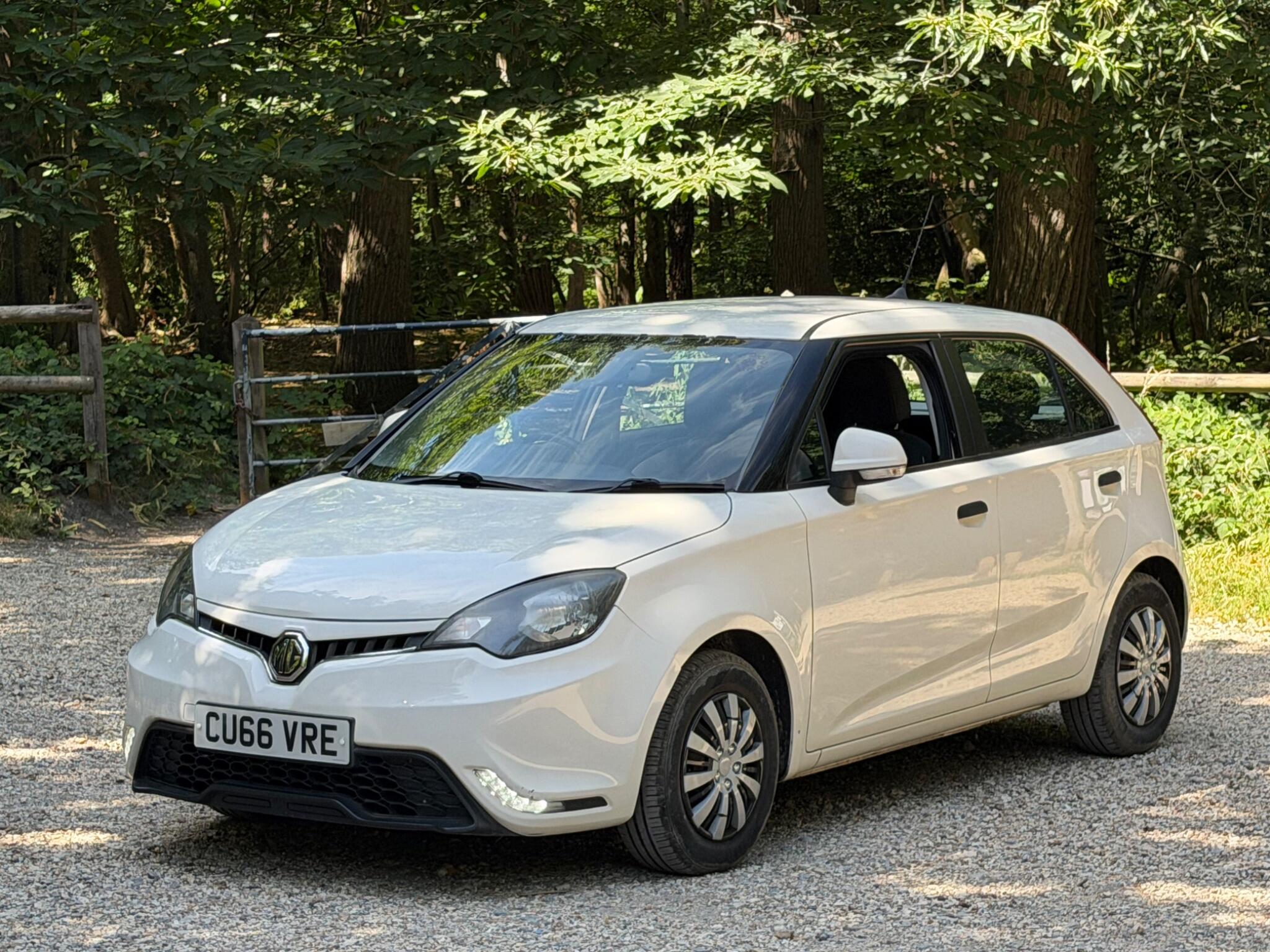 MG MG3 used cars for sale in Guildford | AutoTrader UK